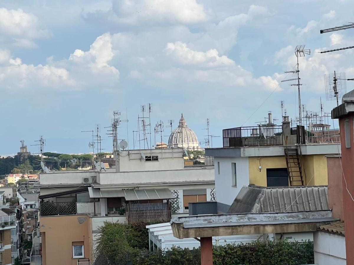 Saint Peter Vatican City Confortable Apartament Stellasia Casa Vacanza روما المظهر الخارجي الصورة